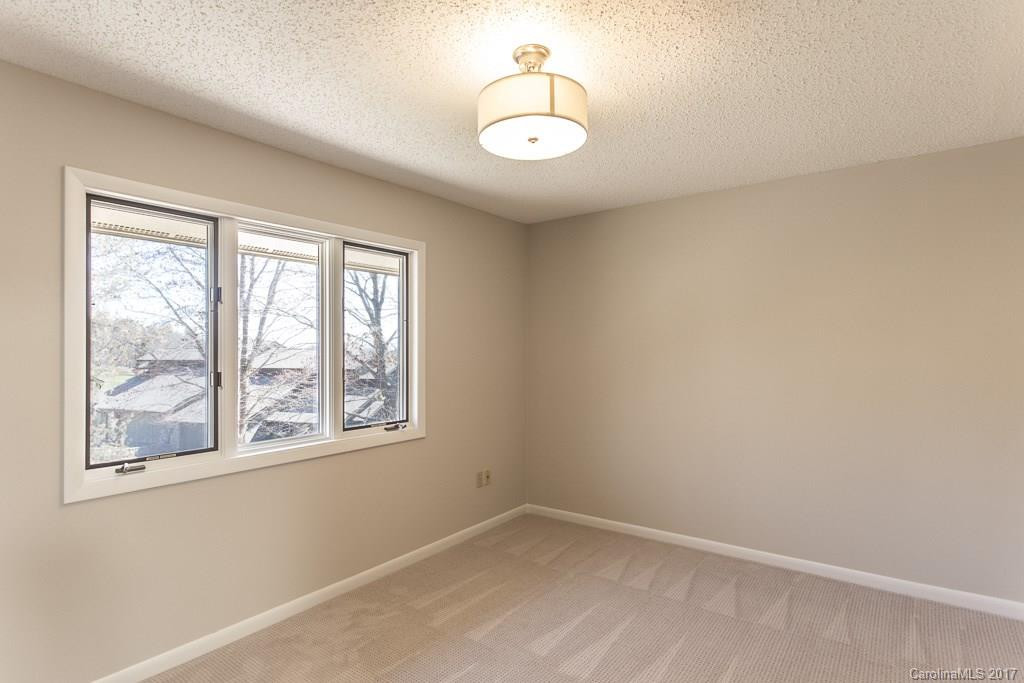 24 La Vista Drive #24 - Photo 16