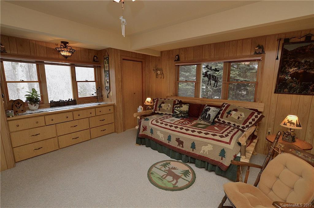 202 Highlands Loop - Photo 11