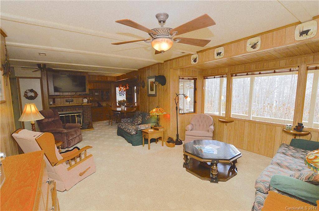 202 Highlands Loop - Photo 9