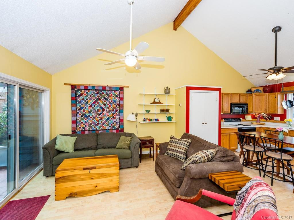 43 Vermont Court #C11 - Photo 7