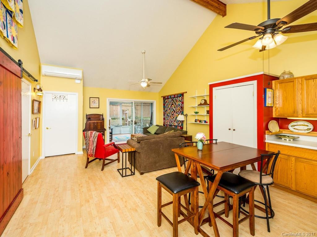 43 Vermont Court #C11 - Photo 8