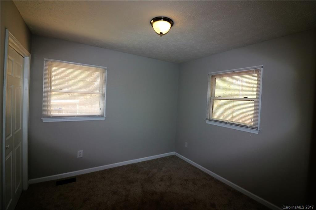 205 Pine Berry Circle - Photo 6