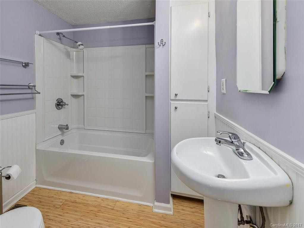 115 Virginia Avenue - Photo 12