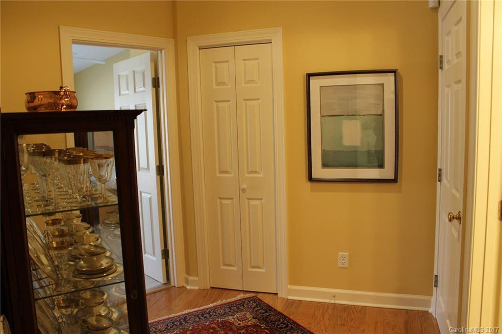 99 Ridgetop Circle #302 - Photo 15