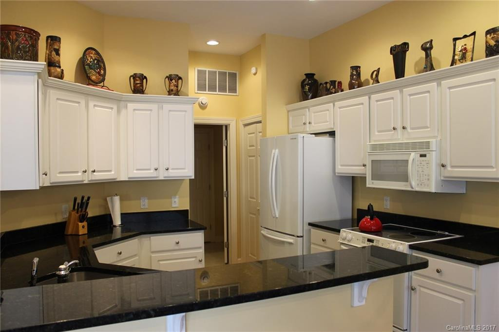 99 Ridgetop Circle #302 - Photo 7