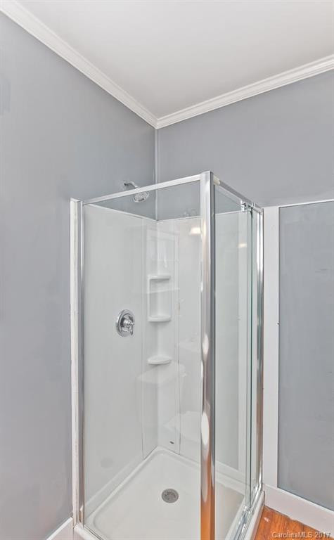 308 Richmond Avenue - Photo 14