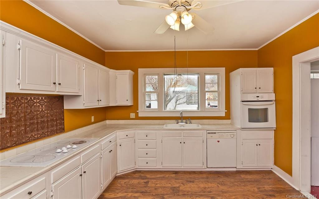 308 Richmond Avenue - Photo 8