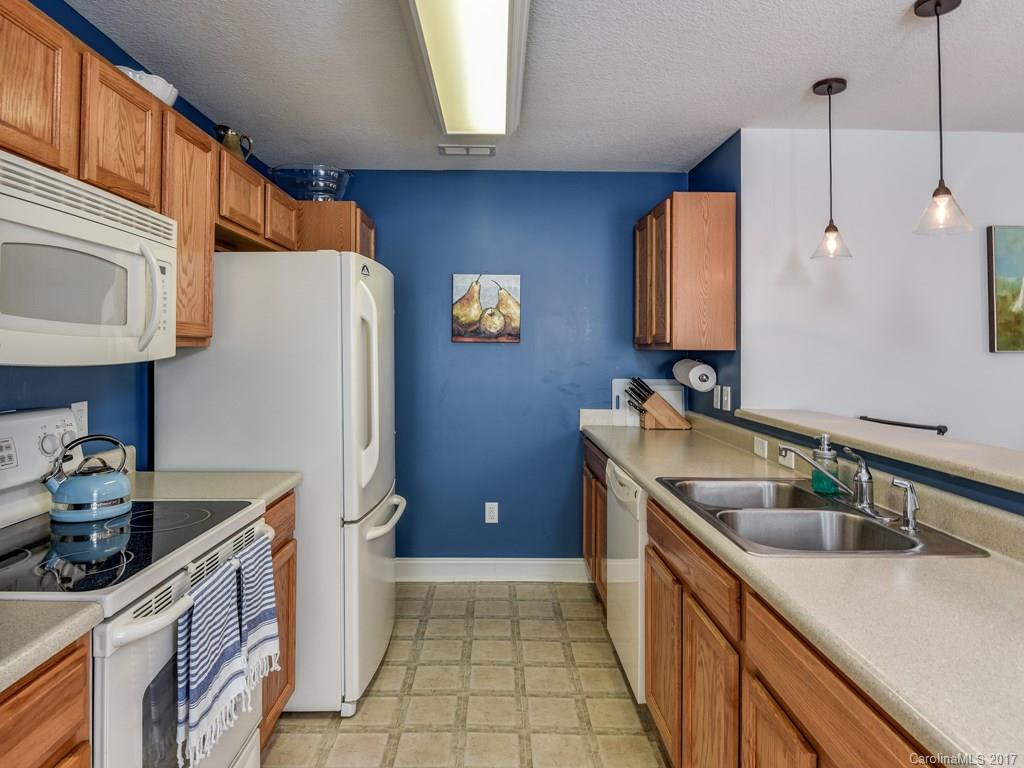 40 Foxden Drive #204 - Photo 6