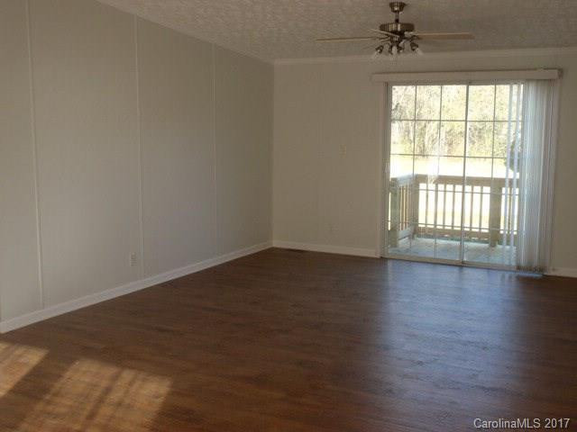 28 Smith Street - Photo 4
