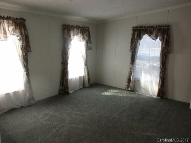 28 Smith Street - Photo 9