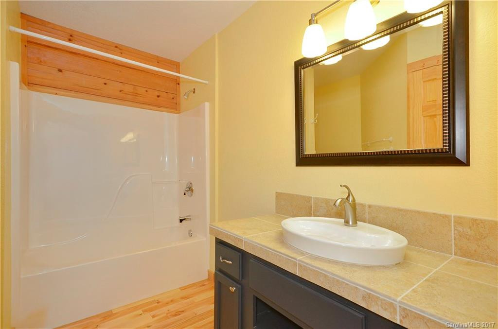 120 Forest Hill Road - Photo 15