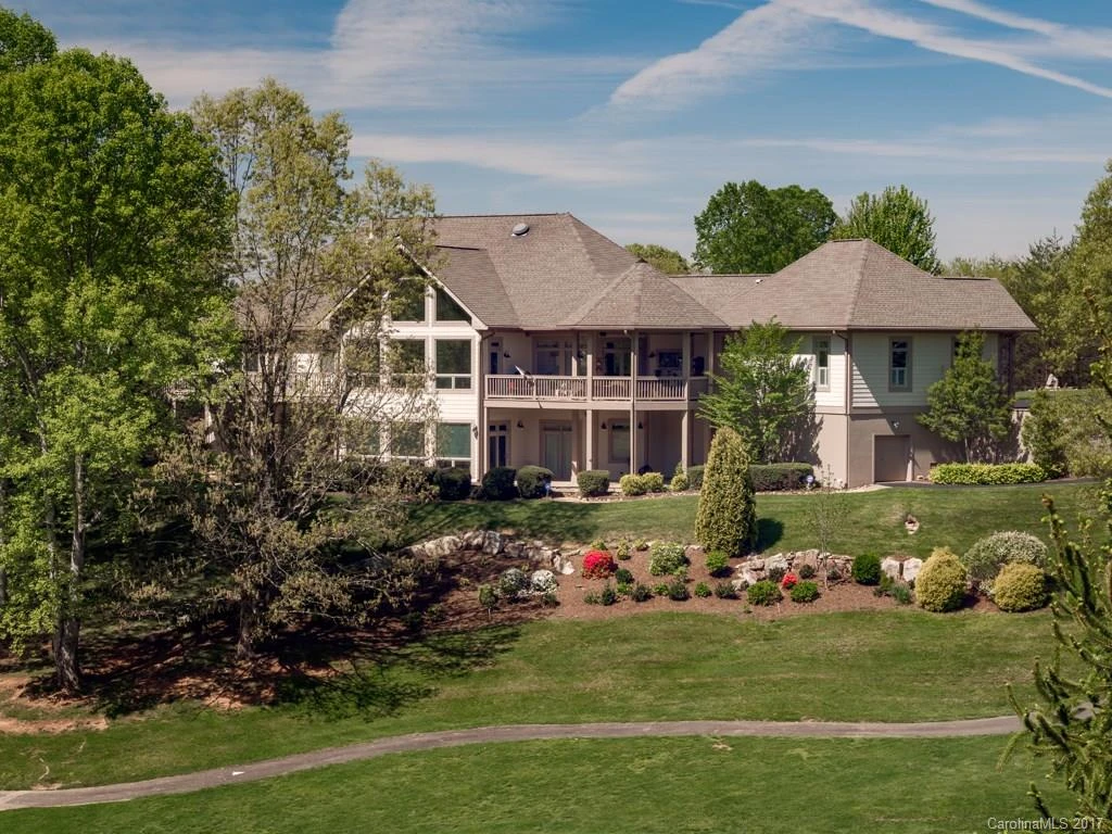 12 Preston Court