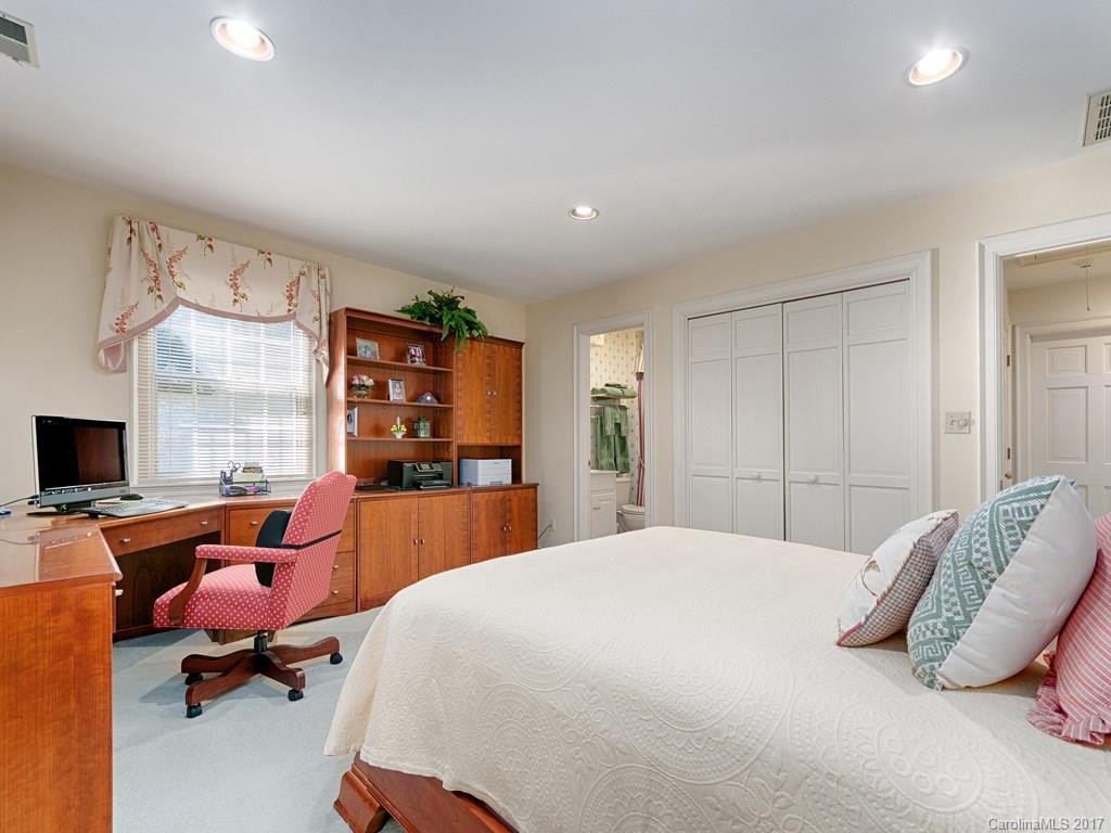 16 Holly Hill Road - Photo 18