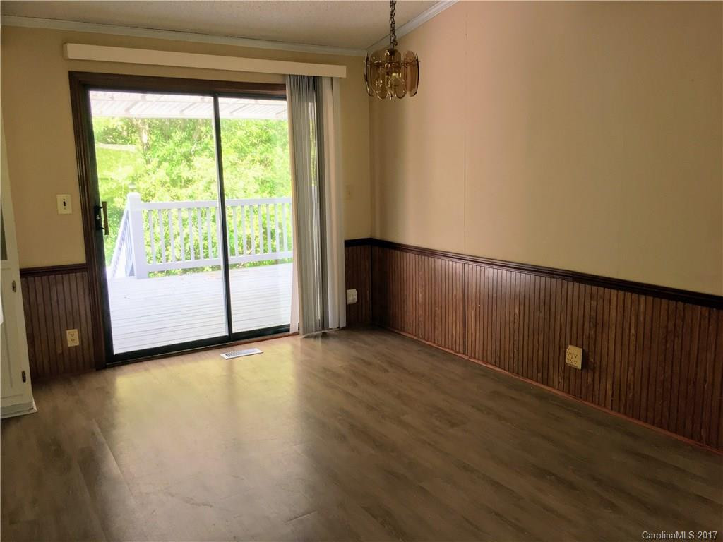 14 Redmond Drive - Photo 3