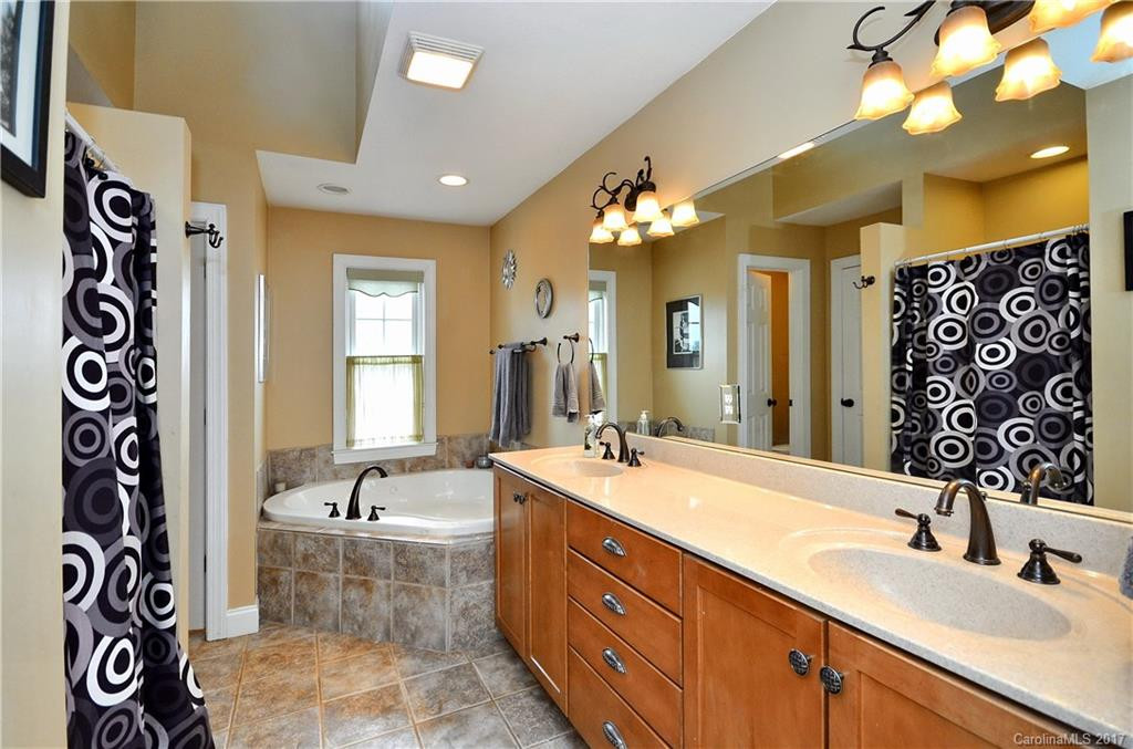 40 Jupiter Hills Drive - Photo 12
