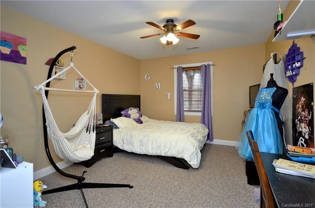 40 Jupiter Hills Drive - Photo 17