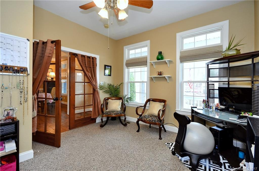 40 Jupiter Hills Drive - Photo 10