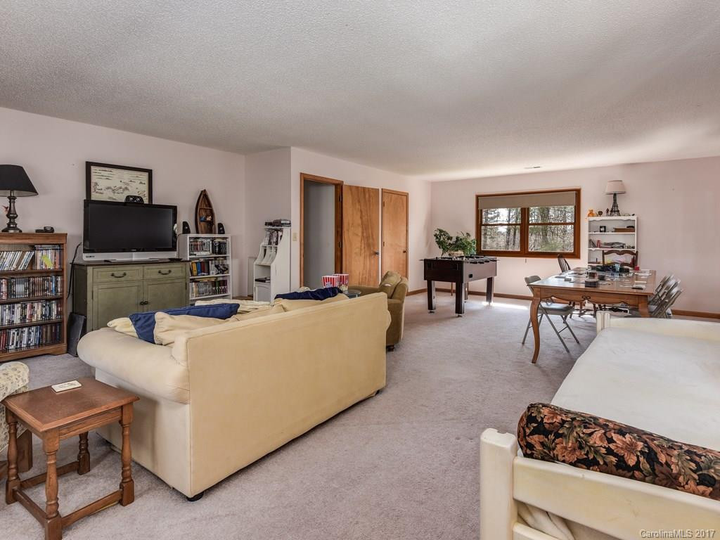 119 Woodchuck Way - Photo 11