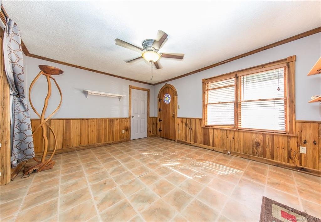 144 Farside Drive - Photo 13