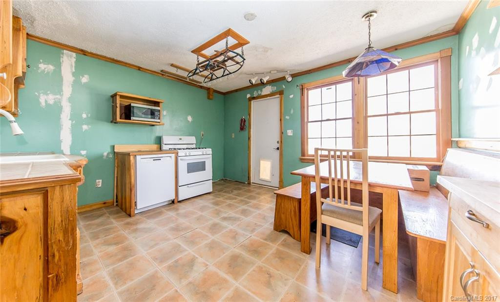 144 Farside Drive - Photo 4