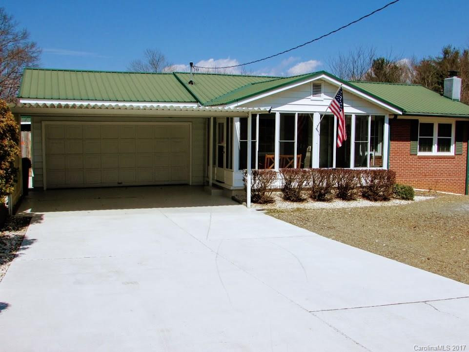 36 Starmount Drive - Photo 2