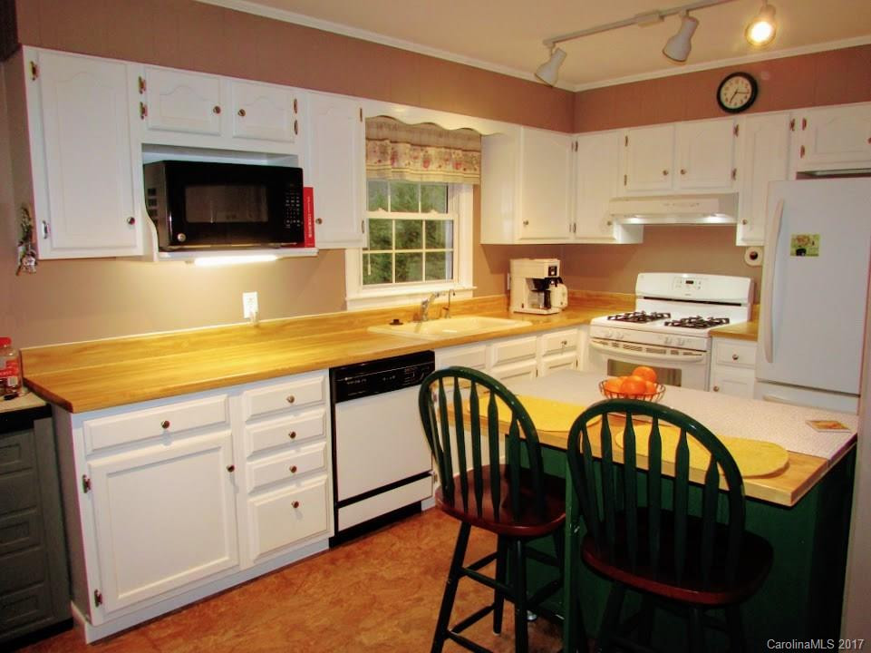 36 Starmount Drive - Photo 4