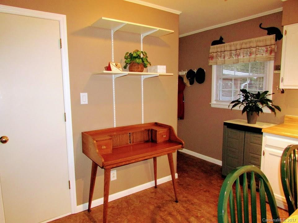 36 Starmount Drive - Photo 5
