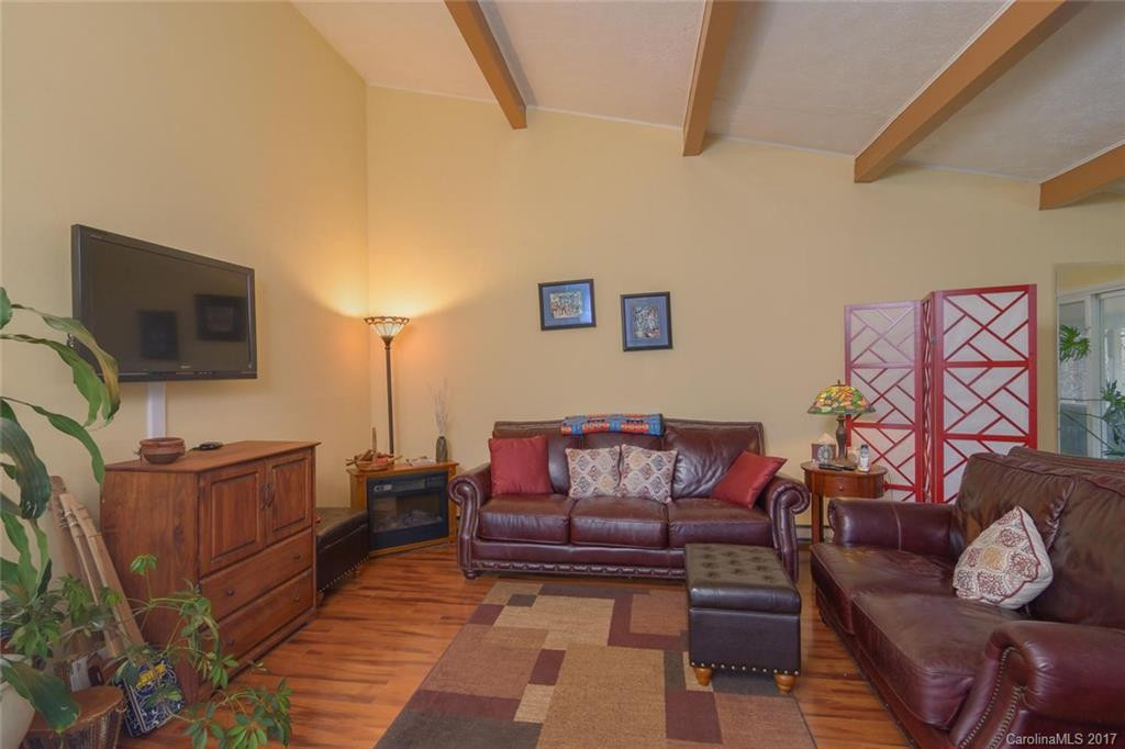 608 Emmas Grove Road - Photo 8