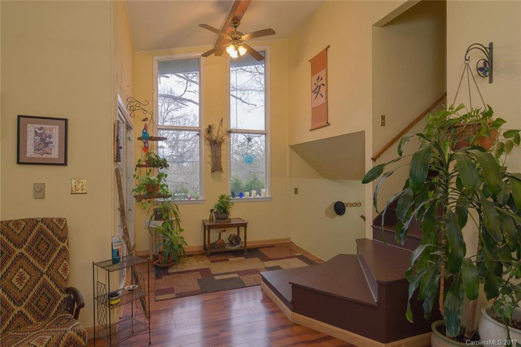 608 Emmas Grove Road - Photo 10