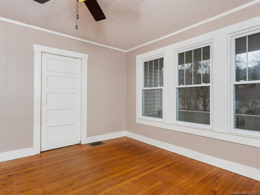 104 Eastwood Avenue #4 - Photo 9