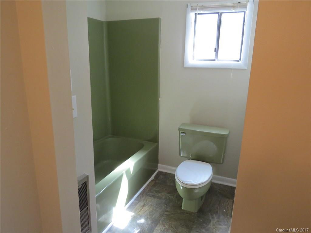 645 Three Mile Knob Road - Photo 11