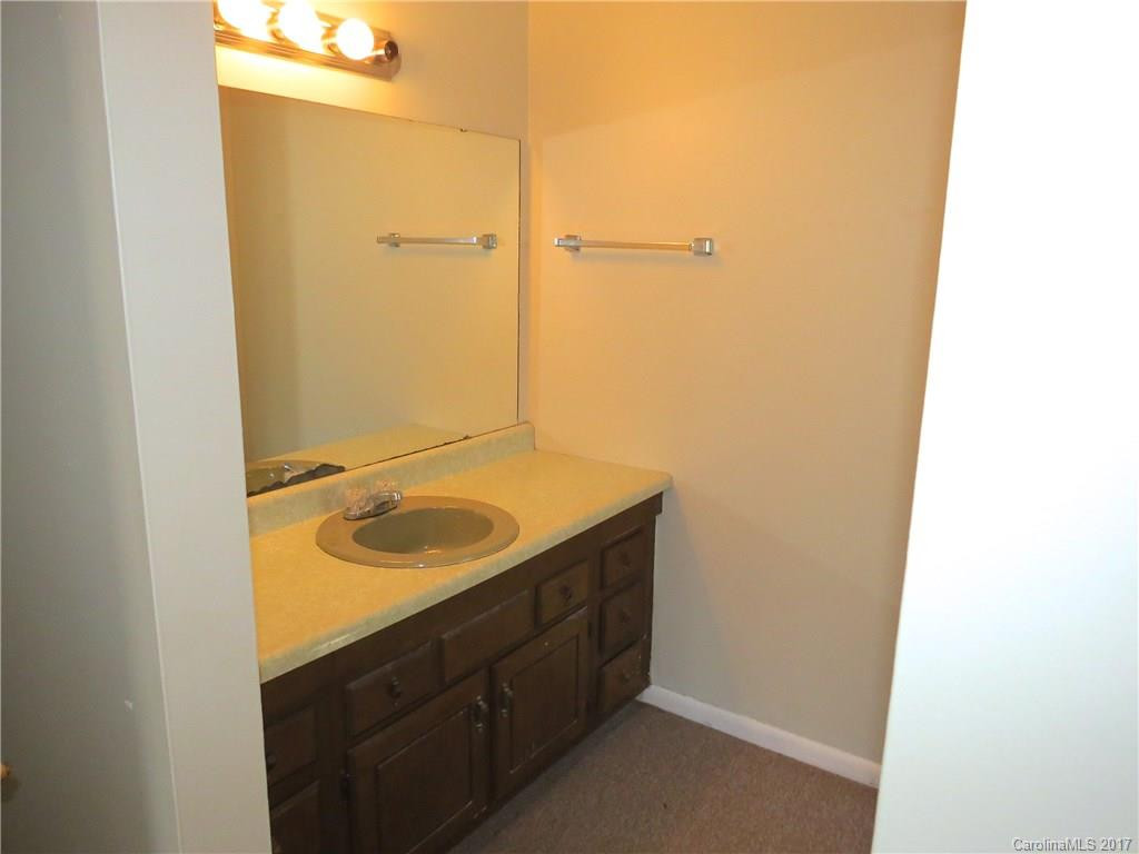 645 Three Mile Knob Road - Photo 10