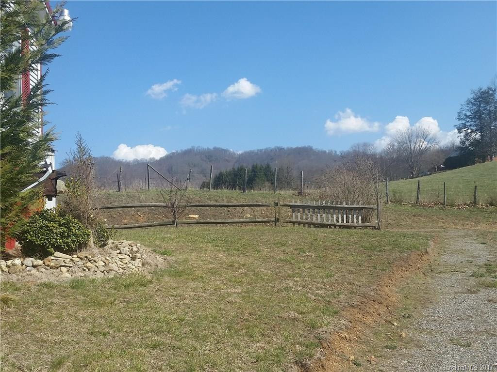 135 Fowler Lane - Photo 11