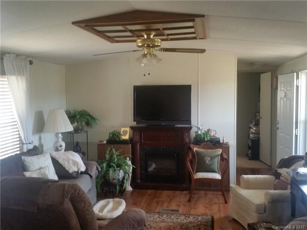 135 Fowler Lane - Photo 13