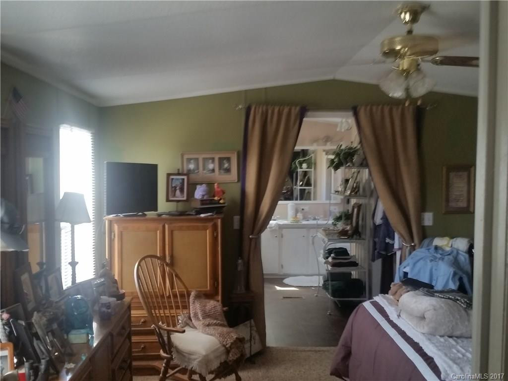 135 Fowler Lane - Photo 18