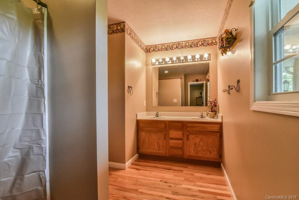 32 Smoke Tree Road - Photo 15