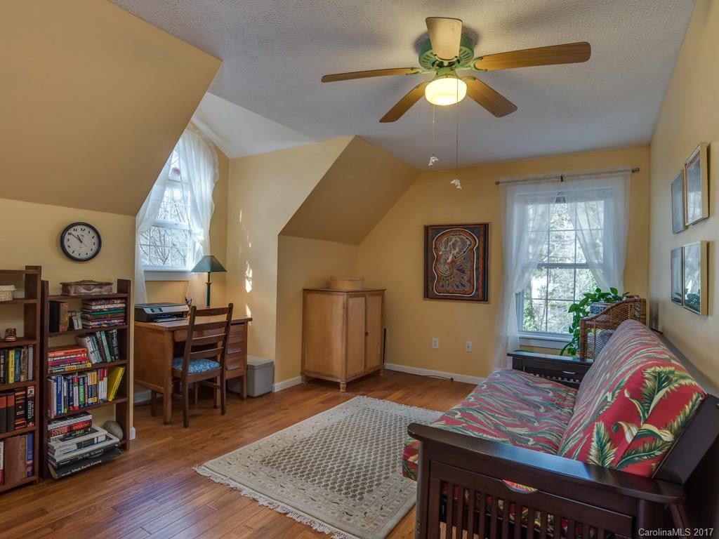2129 Locust Grove Road #8 - Photo 14