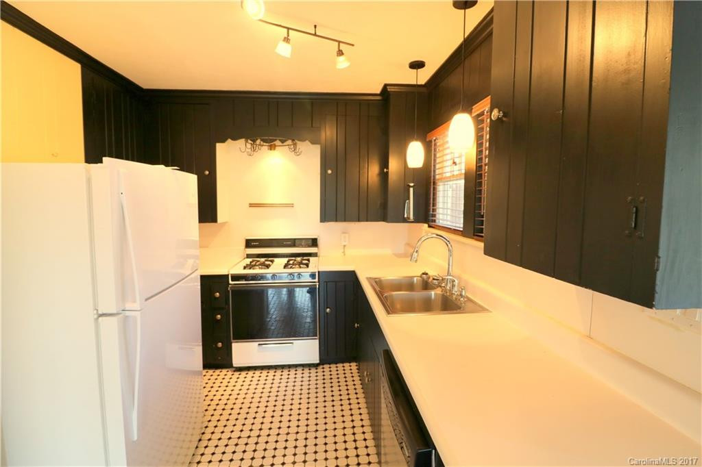 101 Ewart Drive - Photo 11