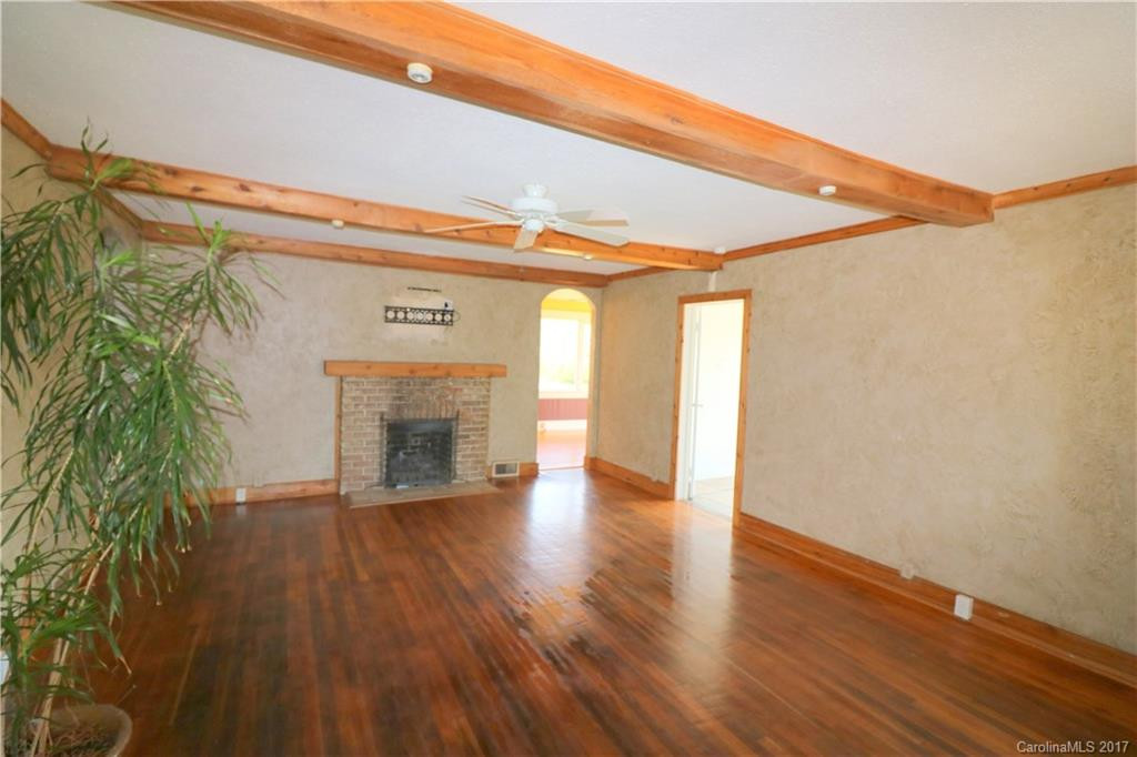 101 Ewart Drive - Photo 9