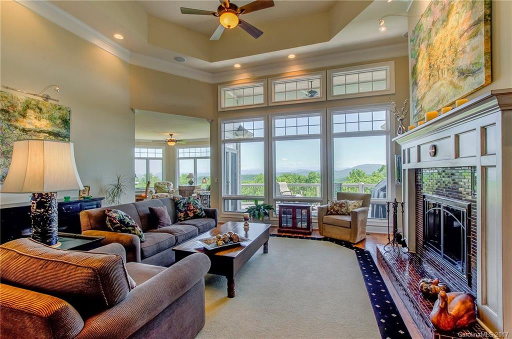 1403 Woodsong Drive - Photo 4