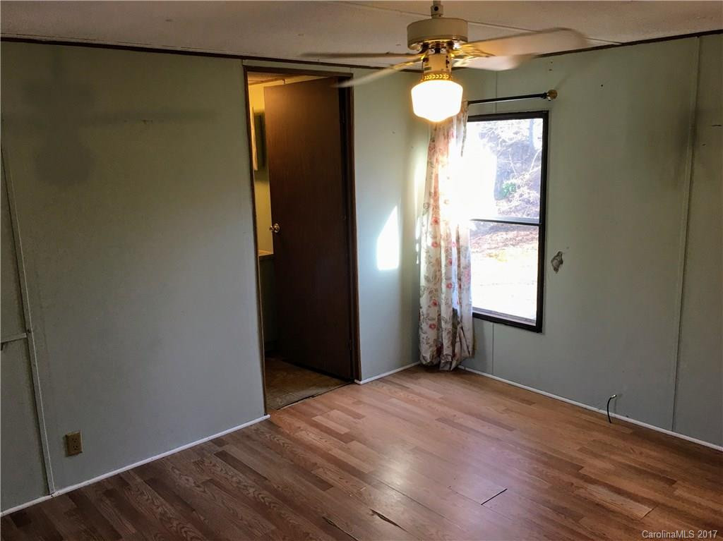 4 Shelby Road - Photo 5