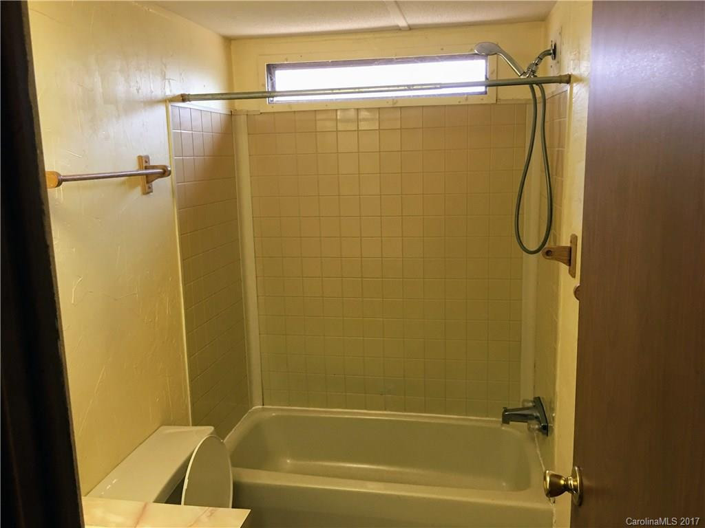 4 Shelby Road - Photo 8