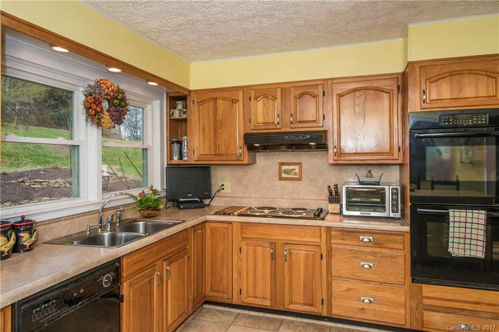 49 Grove Lane - Photo 6