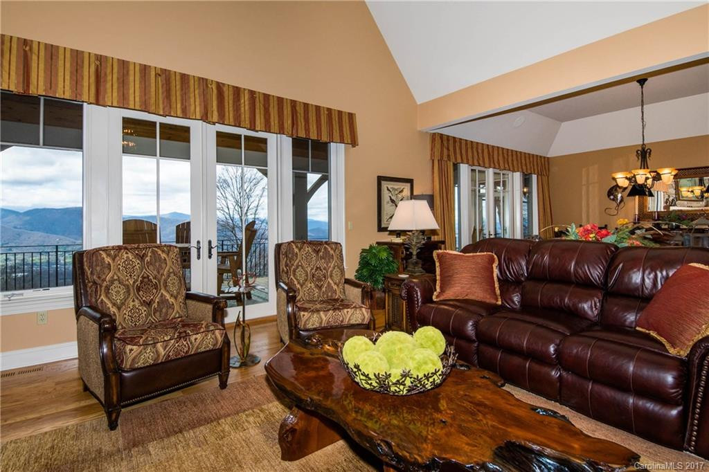 147 Olympia Lane - Photo 8