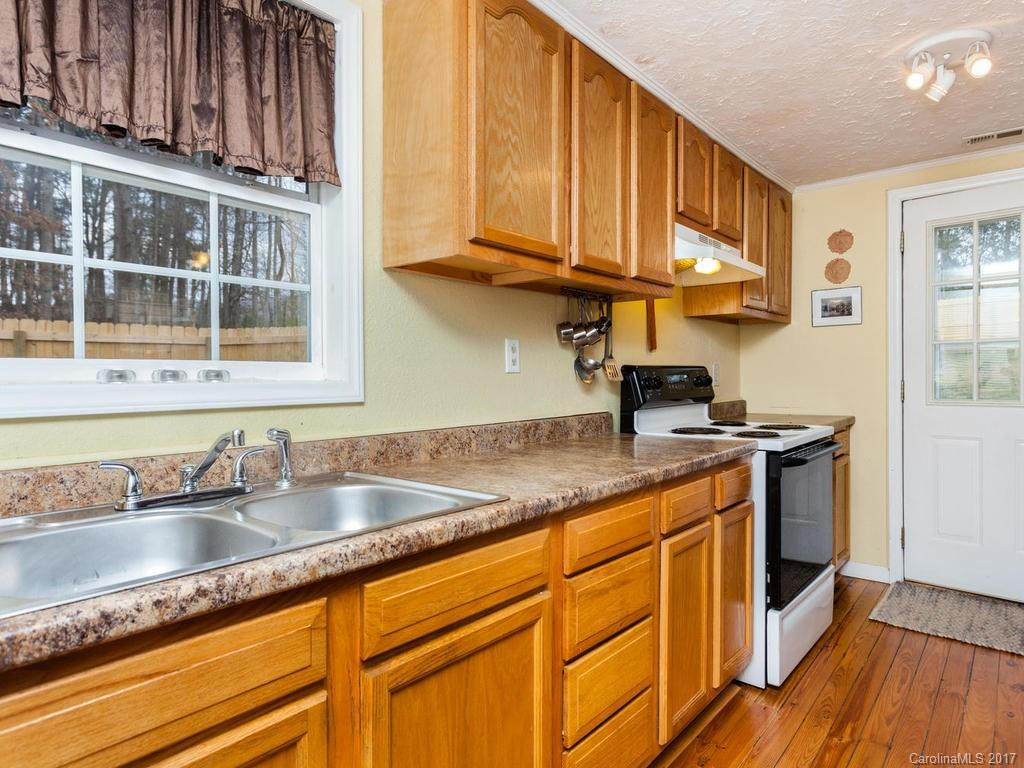 65 New Salem Road - Photo 6