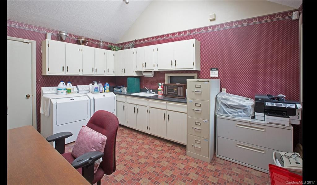 165 Maple Street - Photo 6