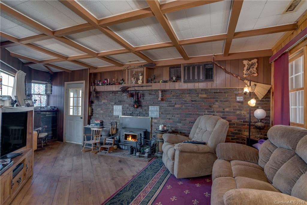 212 Whitehead Road - Photo 4
