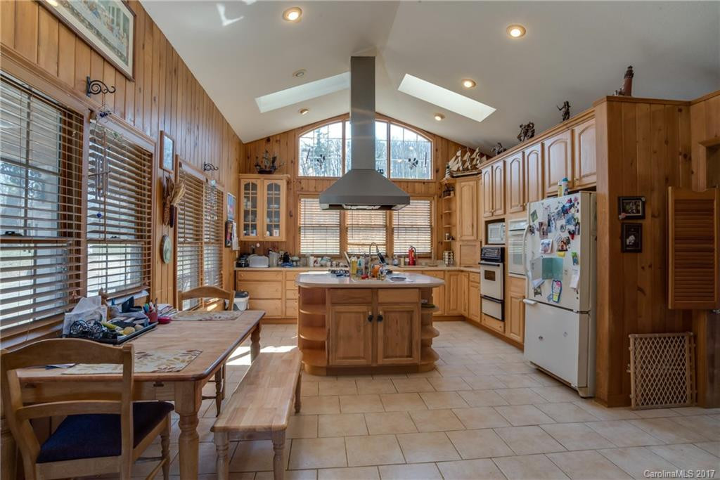 212 Whitehead Road - Photo 6