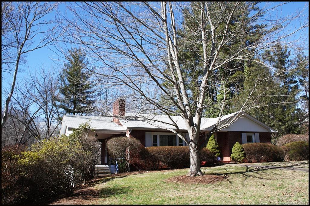 225 School Road - Photo 2