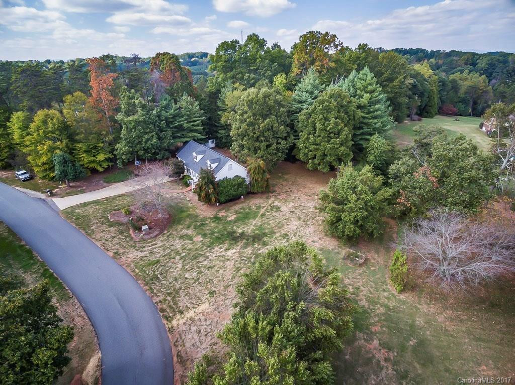 284 Country Woods Drive - Photo 5
